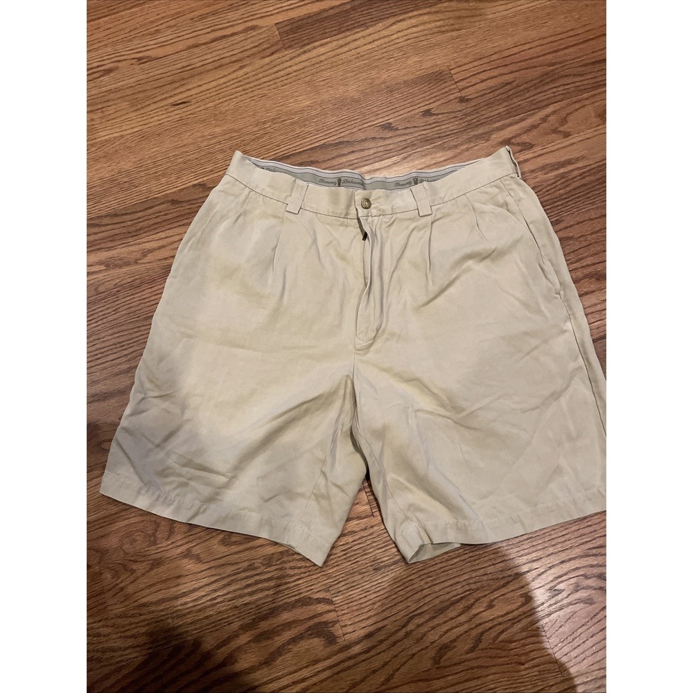 Tommy Bahama Men's 100% Silk Shorts Pleated Tan Size 34 8" Beach Preppy Casual